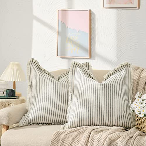 What's The Best Farmhouse Pillow Covers Recommended By An Expert