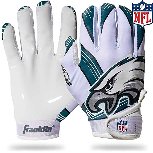 Top 10 Best Nfl Receiver Gloves – Reviews And Buying Guide